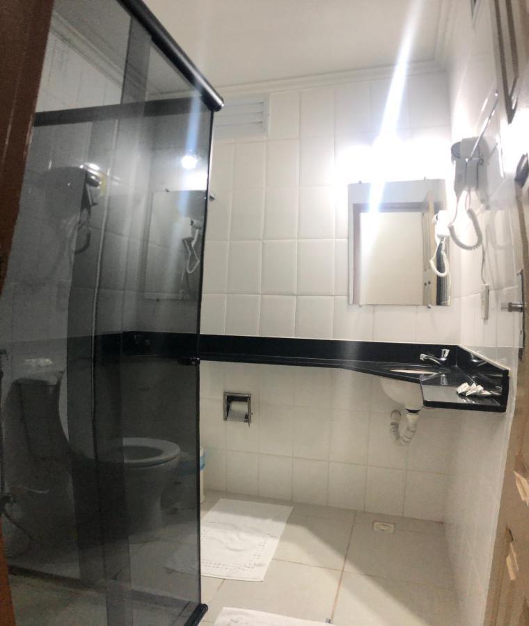 Thanharu Praia Hotel Anchieta  Bagian luar foto